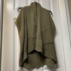 Chunky knit sweater vest